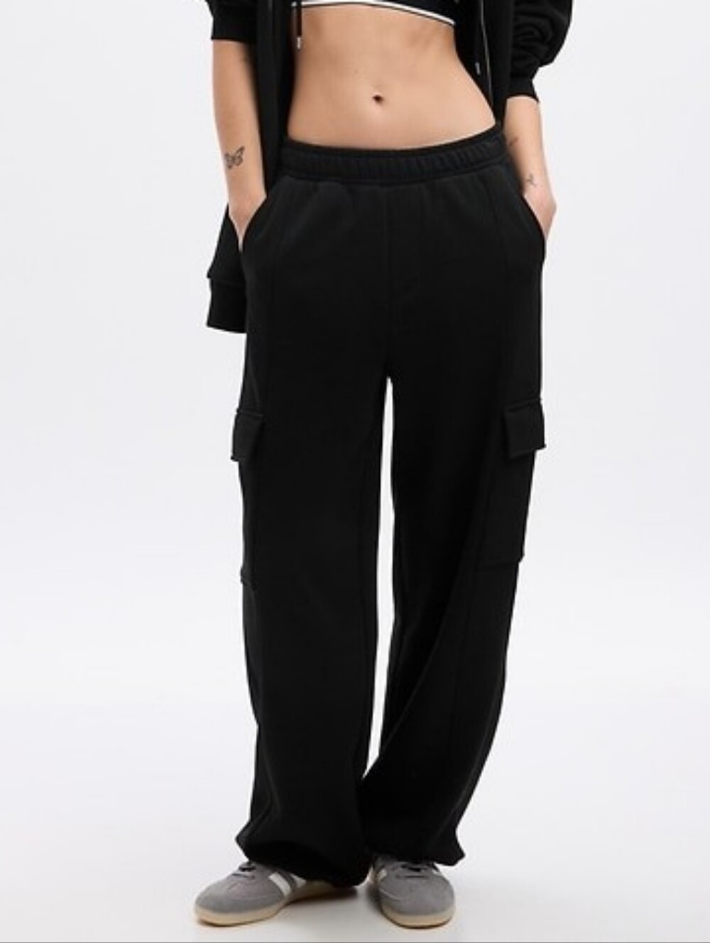 GAP Vintage Soft Black Cargo Wide Leg Sweatpants